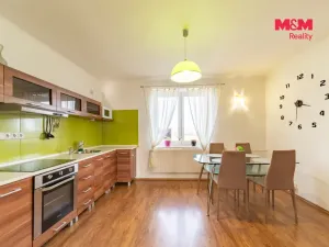 Prodej bytu 3+1, Vojtanov, Nádražní čtvrť, 83 m2