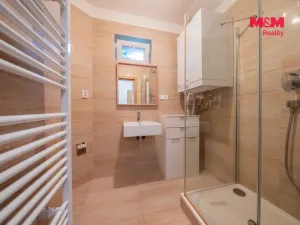 Prodej rodinného domu, Lažánky, 275 m2