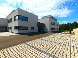 Pronájem bytu 2+kk, Mladá Boleslav, Nad Červenkou, 37 m2