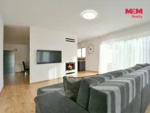 Prodej rodinného domu, Valy, Pod Lesem, 114 m2