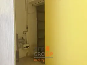Pronájem obchodního prostoru, Moravské Budějovice, nám. ČSA, 47 m2