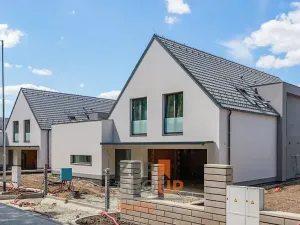 Prodej rodinného domu, Kobylnice, 338 m2