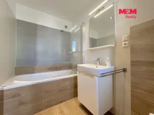 Pronájem bytu 2+1, Bystrovany, Na čtvrtkách, 60 m2