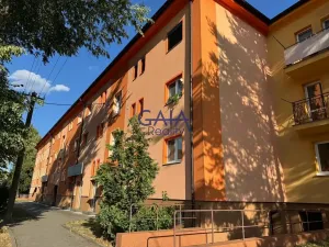 Pronájem bytu 2+1, Dubňany, Nám. 15.dubna, 56 m2