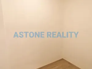 Pronájem bytu 3+1, Praha - Strašnice, Pod strání, 68 m2