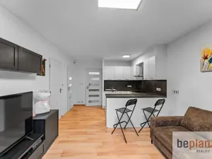 Prodej bytu 2+kk, Praha - Chodov, Klapálkova, 42 m2