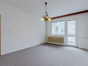 Pronájem bytu 3+1, Praha - Podolí, Na Zvoničce, 61 m2