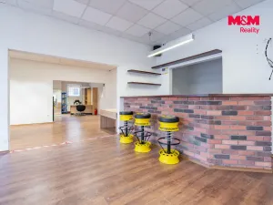 Pronájem obchodního prostoru, Rudolfov, Třeboňská, 500 m2