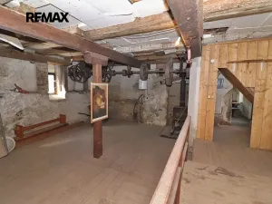 Prodej rodinného domu, Kostelec u Heřmanova Městce, 415 m2