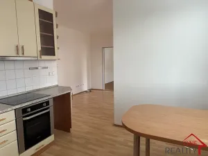 Pronájem bytu 2+kk, Zlín, Podlesí V, 55 m2