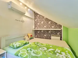 Prodej bytu 4+kk, Trutnov, Letní, 59 m2