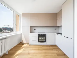 Prodej bytu 2+kk, Praha - Karlín, Nekvasilova, 42 m2