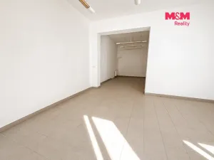 Pronájem obchodního prostoru, Chomutov, Vršovců, 145 m2