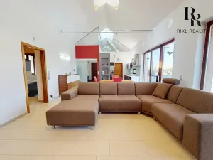 Prodej rodinného domu, Křelov-Břuchotín, 236 m2