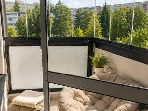 Pronájem bytu 2+kk, Praha - Střížkov, Lovosická, 54 m2
