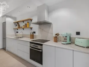 Prodej bytu 2+kk, Torrevieja, Alicante, Španělsko, 55 m2