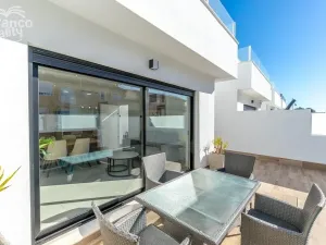 Prodej rodinného domu, San Pedro del Pinatar, Murcia, Španělsko, 133 m2
