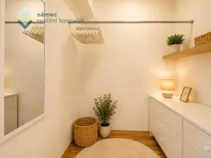 Pronájem bytu 2+kk, Praha - Strašnice, Věšínova, 35 m2