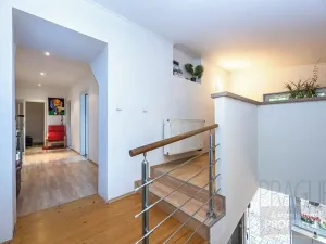Prodej rodinného domu, Praha, Hájová, 166 m2