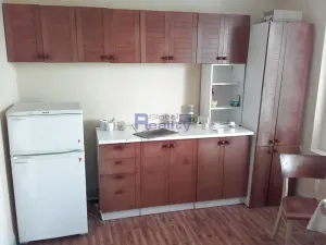 Pronájem rodinného domu, Dobřenice, 160 m2