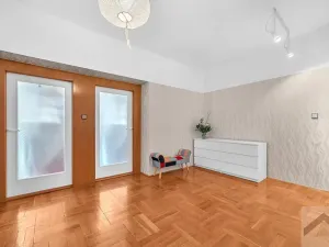 Prodej bytu 3+1, Hradec Králové, Velké náměstí, 98 m2