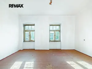 Prodej činžovního domu, Velká Kraš, 420 m2