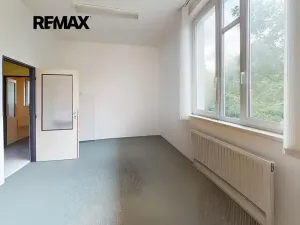 Pronájem kanceláře, Pardubice, Bohdanečská, 186 m2