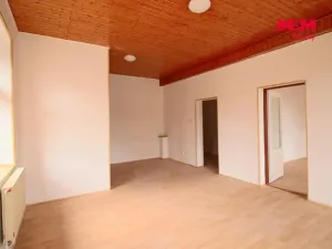 Pronájem bytu 2+kk, Trutnov - Střední Předměstí, Novodvorská, 50 m2