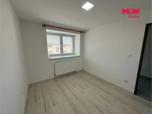 Pronájem bytu 2+kk, Velký Týnec, Masarykova, 43 m2