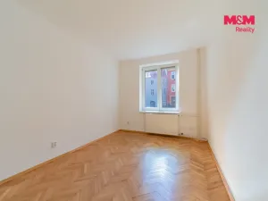 Prodej bytu 2+1, Cheb, Jakubská, 48 m2