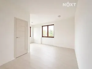 Prodej bytu 2+1, Praha - Písnice, Libušská, 42 m2
