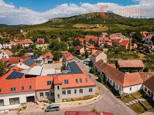 Prodej bytu 2+kk, Bavory, 55 m2