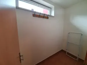 Pronájem bytu 1+kk, Jihlava, Poláčkova, 42 m2