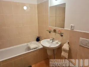 Pronájem bytu 2+kk, Mariánské Lázně, Mladějovského, 74 m2