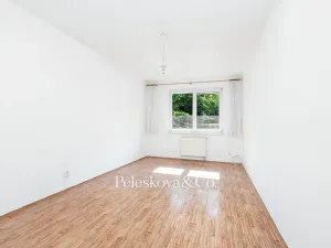 Prodej bytu 2+kk, Dolní Břežany, Za Sídlištěm, 58 m2