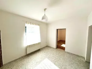 Pronájem bytu 3+kk, Planá, Karlín, 61 m2