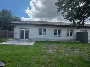 Pronájem bytu 2+kk, Plaňany, 67 m2