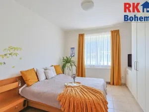 Prodej rodinného domu, Šestajovice, U Pole, 266 m2