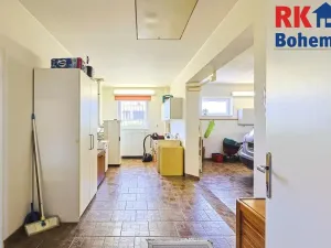 Prodej rodinného domu, Šestajovice, U Pole, 266 m2