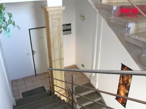 Pronájem kanceláře, Nová Paka, Komenského, 23 m2