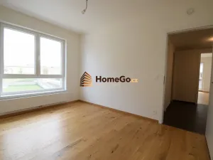 Pronájem bytu 2+kk, Praha - Modřany, Komořanská, 65 m2