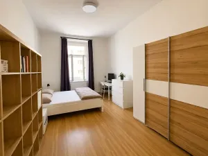 Pronájem bytu 1+1, Praha - Vršovice, Moskevská, 46 m2