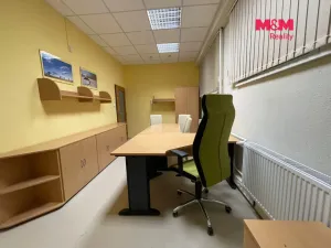 Pronájem obchodního prostoru, Chrudim - Chrudim II, Topolská, 106 m2