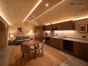 Prodej komerční nemovitosti, Praha - Karlín, Křižíkova, 235 m2