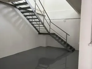 Pronájem skladu, Ostrov, 370 m2