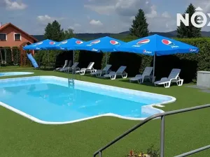 Prodej restaurace, Kovářov, 563 m2