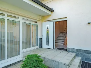 Prodej rodinného domu, Benátky, 241 m2