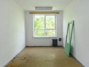 Prodej výrobních prostor, Žatec, 3347 m2