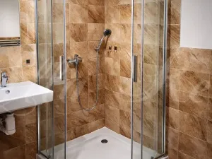 Pronájem bytu 2+kk, Lažany, 55 m2