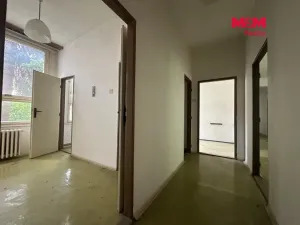 Prodej obchodního prostoru, Žatec, 900 m2